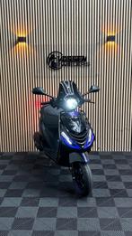 Piaggio Zip | Black & Purple Edition | 2024 | 160 KM |