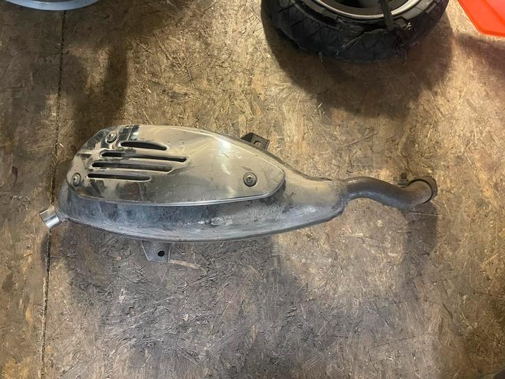 Vespa gts 200 uitlaat, Motoren, Tuning en Styling, Ophalen of Verzenden