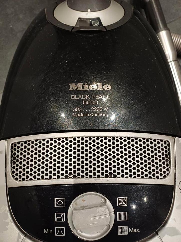 Krachtige Miele stofzuiger black pearl 2200 Watt, Witgoed en Apparatuur, Stofzuigers, Zo goed als nieuw, Stofzuiger, 2000 watt of meer