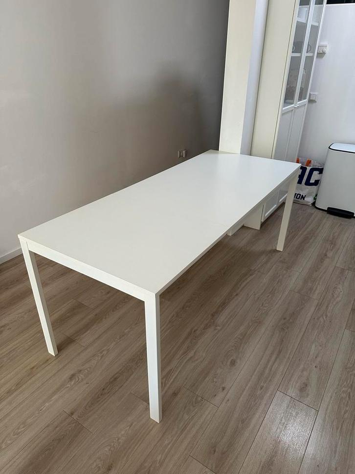 IKEA Vihals Uitschuifbare Tafel - Nieuwstaat, Huis en Inrichting, Tafels | Eettafels, Zo goed als nieuw, 50 tot 100 cm, 150 tot 200 cm