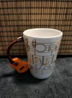 Gitaar mok, Huis en Inrichting, Keuken | Servies, Nieuw, Ophalen of Verzenden, Overige stijlen, Kop(pen) en/of Schotel(s)