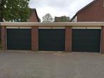TE HUUR ruime garagebox in Zoetermeer