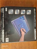 Medion grafisch tableau P82012, Ophalen, Zo goed als nieuw, Medion