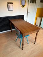 Oude houten eettafel, Ophalen