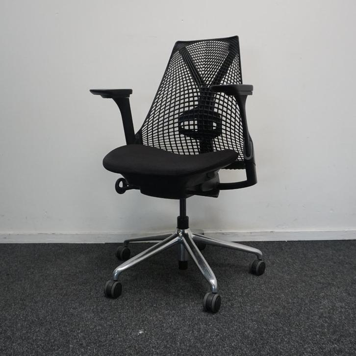 Herman Miller Sayl bureaustoel | Zwart-aluminium, Huis en Inrichting, Bureaustoelen, Gebruikt, Bureaustoel, Zwart, Ergonomisch