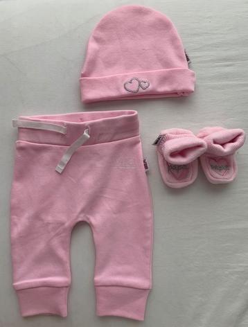 VIB 3-delige Cadeautje baby setje roze 0-3 maand  Nieuw! beschikbaar voor biedingen