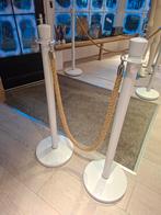 Afzetpaaltjes 4 stuks + 2x touw, Hobby en Vrije tijd, Feestartikelen | Verhuur, Ophalen