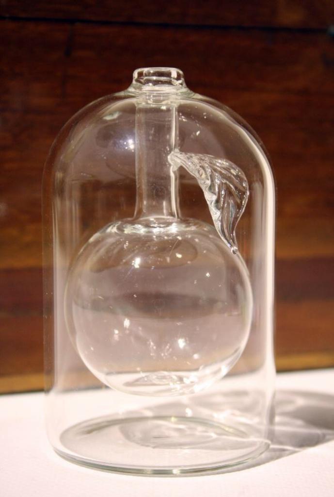 Glazen solifleur - Glaskunst inwendig appeltje - Ollielampje, Huis en Inrichting, Woonaccessoires | Vazen, Zo goed als nieuw, Overige kleuren