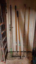 Diverse tuingereedschap - Hark, Cultivator, Onkruidsteker, Ophalen of Verzenden, Gebruikt, Hark