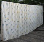 Nieuw wit overgordijn met geel-blauwe bloemen, 200 cm of meer, Nieuw, Ophalen of Verzenden, 200 cm of meer