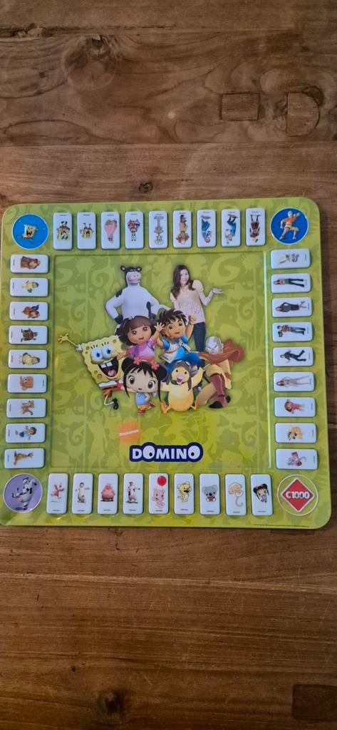 Nickelodeon Domino Bordspel - Spongebob, Dora, Hobby en Vrije tijd, Gezelschapsspellen | Bordspellen, Ophalen of Verzenden, Gebruikt