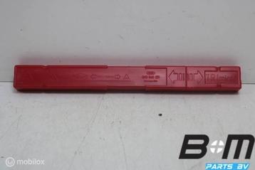 Gevaren driehoek VW Golf 7 GTI 8K0860251 beschikbaar voor biedingen