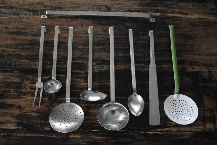 Gero Zilmeta 7401 Trosje lepelrek 7422 tafelkleed klemmen, Huis en Inrichting, Keuken | Keukenbenodigdheden, Gebruikt, Ophalen of Verzenden