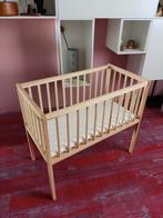 Co-sleeper of wieg 40x80 cm met matrasje z.g.a.n., Kinderen en Baby's, Babywiegjes en Ledikanten, Ophalen, Zo goed als nieuw, Wieg