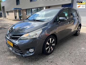 Toyota Verso 2.2 D-4D Dynamic Business 7-persoons automaat -