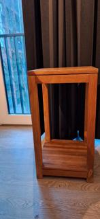 Houten bijzettafel / plantentafel, Huis en Inrichting, Minder dan 55 cm, Gebruikt, Vierkant, Ophalen of Verzenden