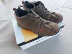 Donkerbruine sneakers maat 42, Sport en Fitness, Ophalen of Verzenden, Gebruikt, Schoenen
