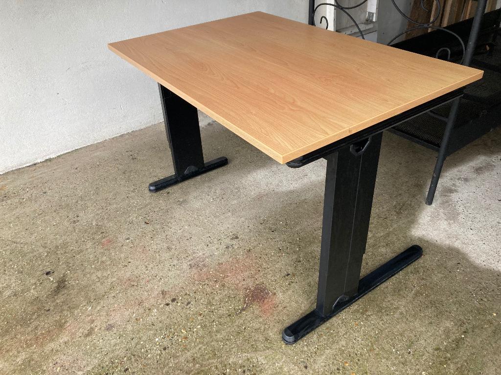 Vielhauer bureau 80x120, Huis en Inrichting, Bureaus, Gebruikt, In hoogte verstelbaar, Ophalen of Verzenden