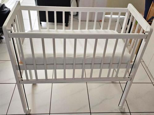 Witte houten co-sleeper wiegje babywieg, Kinderen en Baby's, Babywiegjes en Ledikanten, Gebruikt, Wieg, Ophalen
