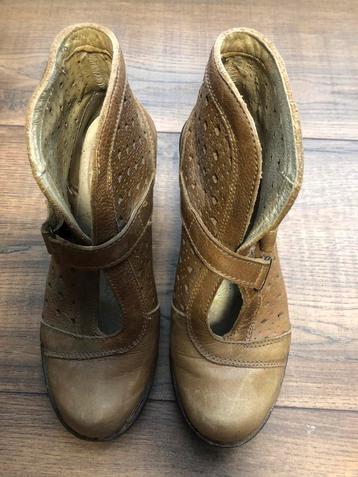 El Naturalista leren laarsjes maat 36 beschikbaar voor biedingen