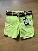 Nieuwe korte broek Tommy Hilfiger short geel neon riem 98, Broek, Nieuw, Ophalen of Verzenden, Tommy Hilfiger