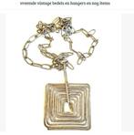 vintage armbanden verzameling retro oorbellen broche ketting, Ophalen of Verzenden, Overige materialen