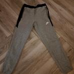 Nike joggingbroek xs, Gedragen, Grijs, Ophalen of Verzenden