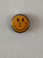 Smiley in de opvallende kleur geel. Meerdere stuks leverbaar, Ophalen of Verzenden, Nieuw, Transport