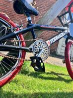 Bmx royal bugatti tornado, Fietsen en Brommers, Fietsen | Crossfietsen en BMX, Ophalen, Gebruikt, Staal, Stuur 360° draaibaar