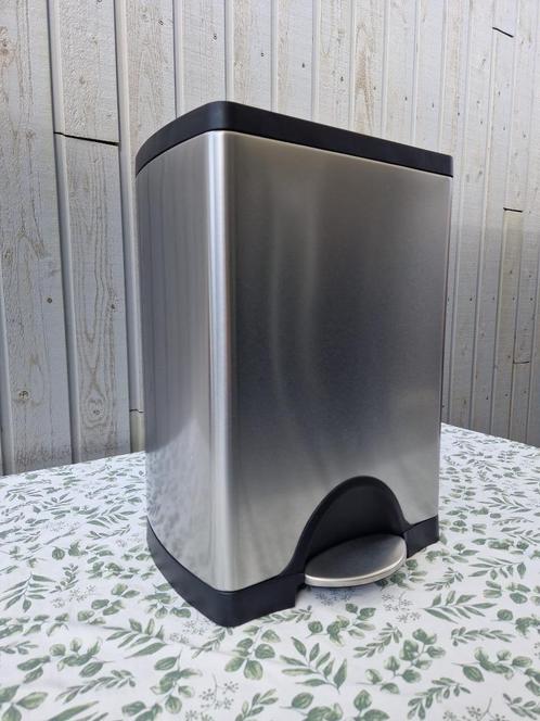 Simplehuman pedaalemmer in geborsteld RVS (45L), Huis en Inrichting, Woonaccessoires | Prullenbakken, Nieuw, Rvs, 50 tot 75 cm