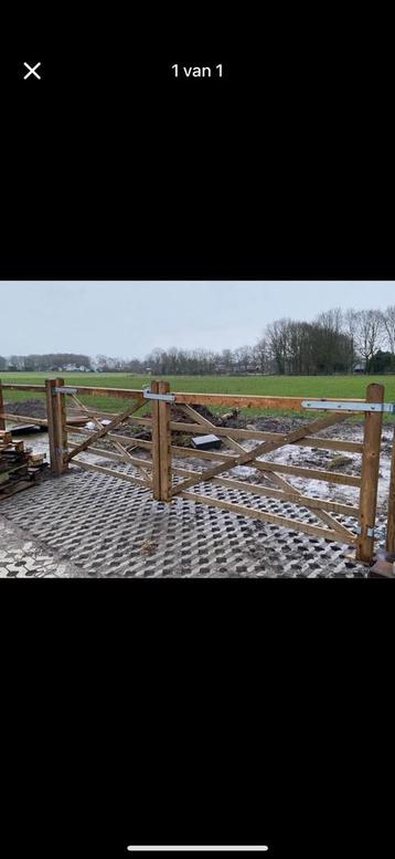 Engelse poort 420 cm beschikbaar voor biedingen