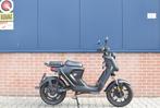 Niu Uqi GT, Fietsen en Brommers, Scooters | Overige merken, Ophalen, Gebruikt, Maximaal 45 km/u, Elektrisch