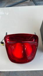 Vespa sprint orgineel achterlicht, Ophalen, Zo goed als nieuw