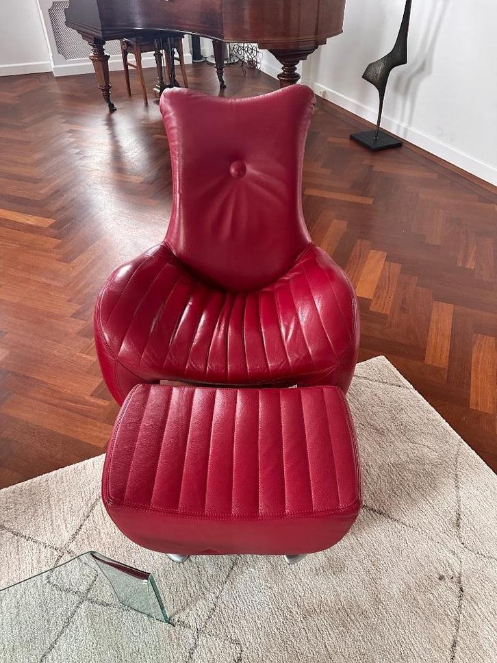 Leolux design Balou fauteuil met voetenbank, Huis en Inrichting, Fauteuils, Zo goed als nieuw, Leer, 75 tot 100 cm, 75 tot 100 cm