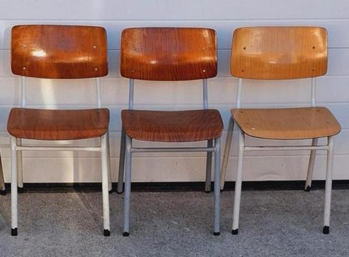 14 x schoolstoelen vintage cafestoelen cafe bistro stoelen, Huis en Inrichting, Stoelen, Zo goed als nieuw, Vijf, Zes of meer stoelen