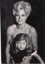 Sandra Milo en kind actrice promotie Fellini film jaren 60, Foto, Kind, Verzenden