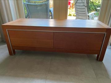 Design Van Gaasbeek&VanTiel kast tv meubel beschikbaar voor biedingen