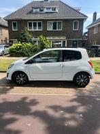 Renault Twingo 1.2 16V 2009 Wit, Auto's, Renault, Voorwielaandrijving, Twingo, Zwart, 4 cilinders