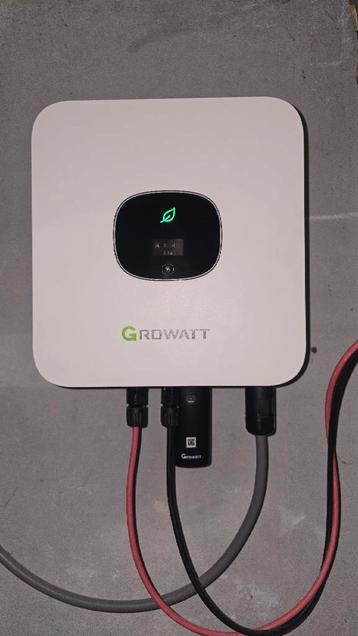 Growatt MIC 2500X Omvormer + Shinewifi - Garantie! beschikbaar voor biedingen