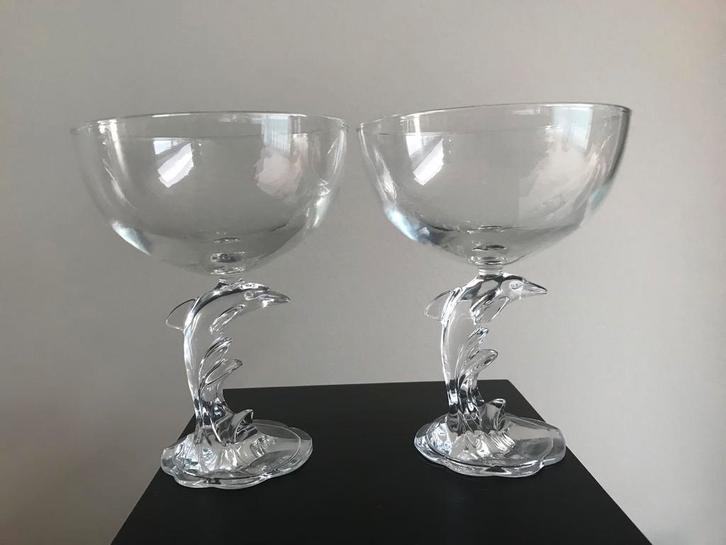 IJscoupe dolfijn rochere clairey France glas op voet, Antiek en Kunst, Antiek | Glas en Kristal, Ophalen of Verzenden
