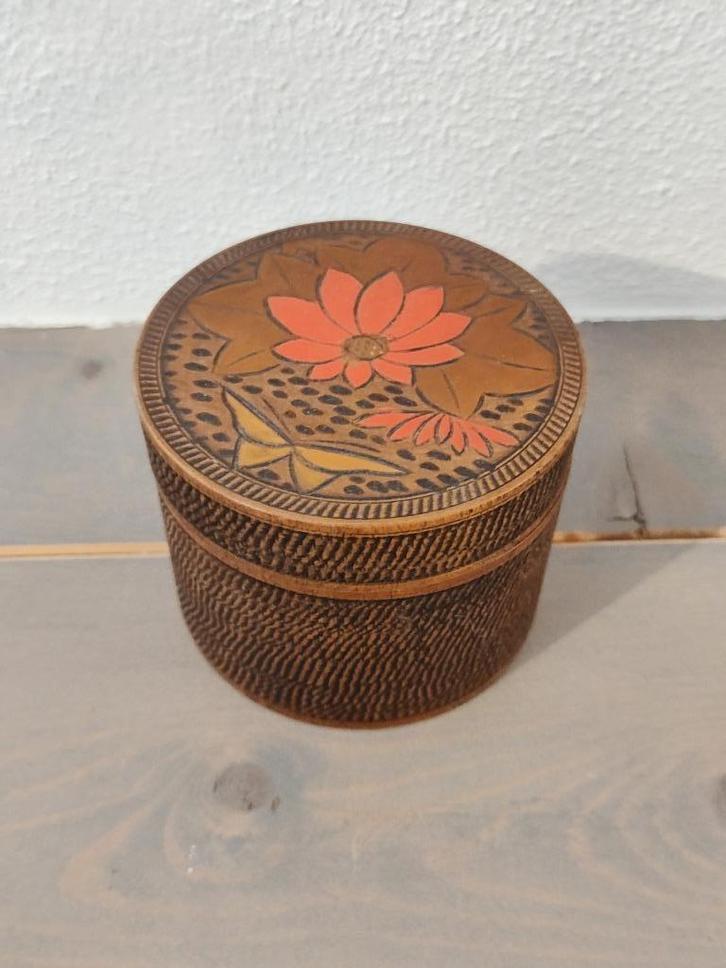 Amsterdamse School Dekseldoosje - Batik Stijl - Circa 1920, Antiek en Kunst, Curiosa en Brocante, Verzenden