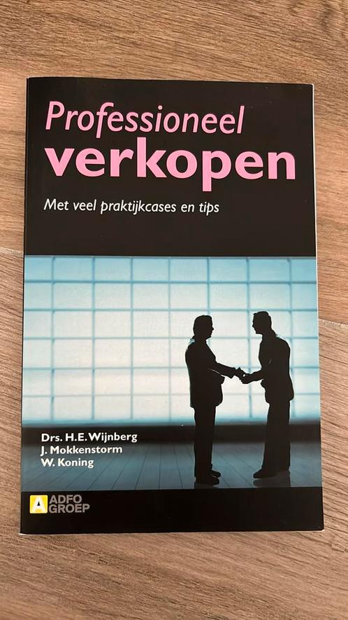 W. Koning - Professioneel verkopen, Boeken, Economie, Management en Marketing, Zo goed als nieuw, Management, Ophalen of Verzenden