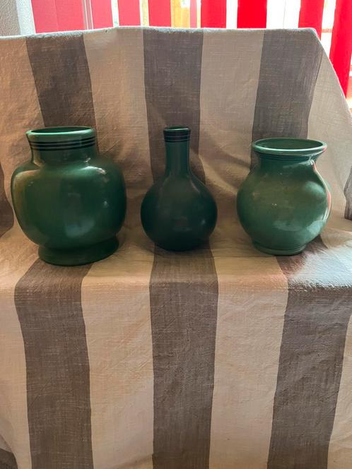 Sint Lucas aardewerk 4 vazen en twee vazen met oor., Antiek en Kunst, Antiek | Keramiek en Aardewerk, Verzenden