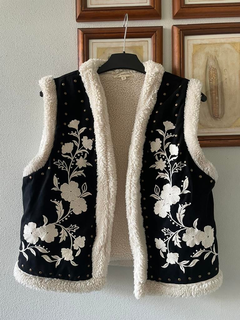 My Jewellery gilet zwart suède, maat M, zo goed als nieuw, Kleding | Dames, Bodywarmers, Ophalen of Verzenden, Zo goed als nieuw