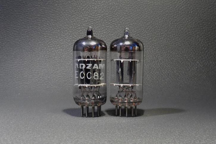 ECC82 Philips Heerlen, matched pair, Audio, Tv en Foto, Buizenversterkers, Buis of Buizen, Ophalen of Verzenden