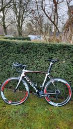 Bliksem snelle Kuota racebike met fast forward Carbon wielen, Fietsen en Brommers, Fietsen | Racefietsen, Overige merken, 28 inch