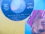 single elvis presley vinyl record king of the whole wide 7'', Cd's en Dvd's, Vinyl Singles, Gebruikt, 7 inch, Single, Ophalen of Verzenden