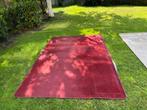 Groot laagpolig rood tapint gratis, Huis en Inrichting, Ophalen, Rood, 200 cm of meer, Rechthoekig
