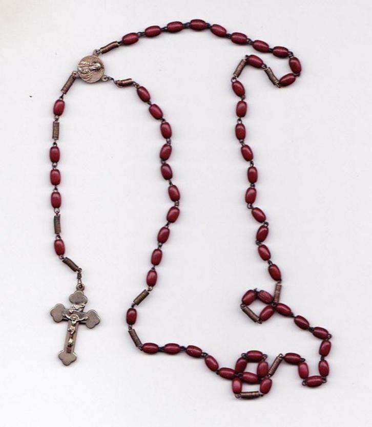 Rozenkrans met roodbruine houten kralen (5850-54), Antiek en Kunst, Antiek | Religie, Ophalen