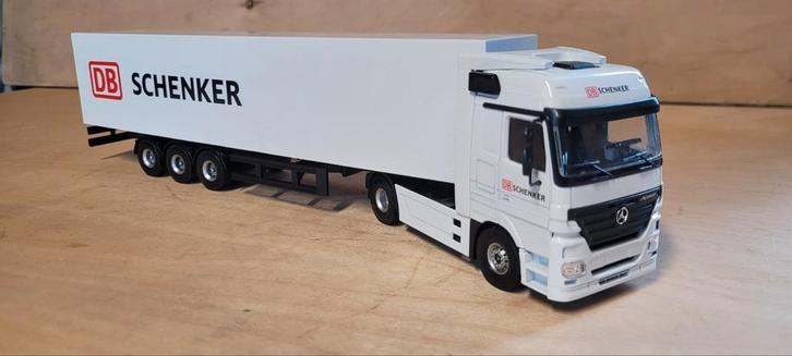 HollandOto Mercedes Actros DB Schenker, Hobby en Vrije tijd, Modelauto's | 1:50, Zo goed als nieuw, Bus of Vrachtwagen, Overige merken